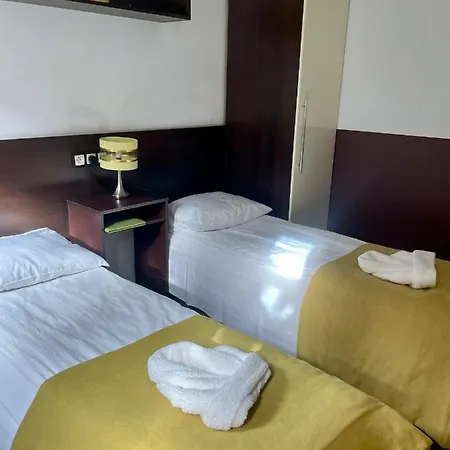 Smart2stay Magnolia 2* Warschau