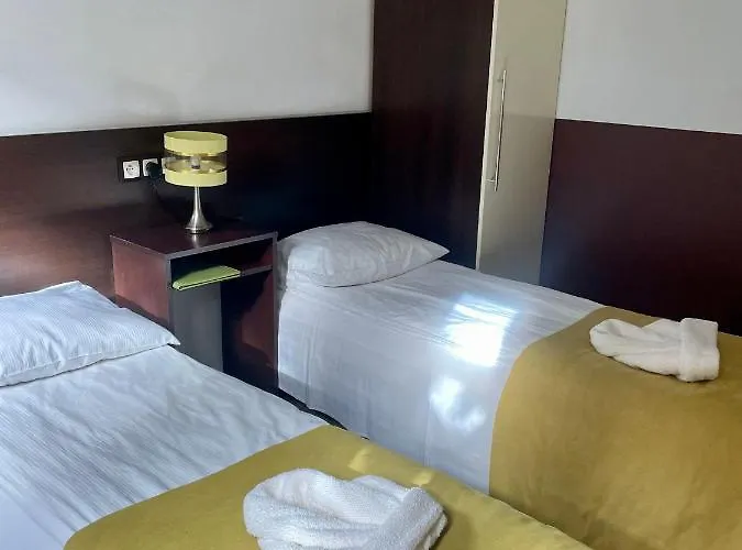 Smart2stay Magnolia 3* Varşova